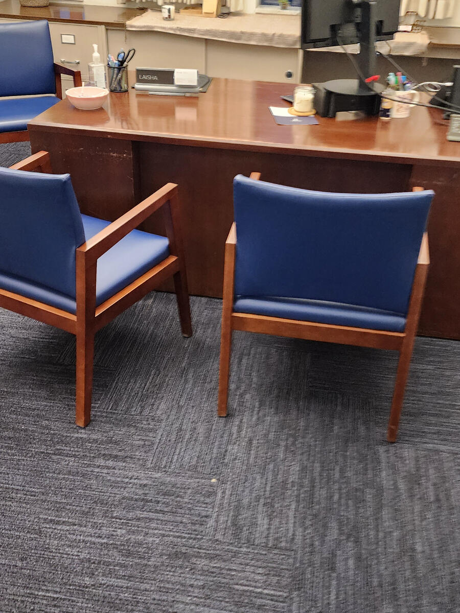 Office cleaning / Limpieza de oficinas